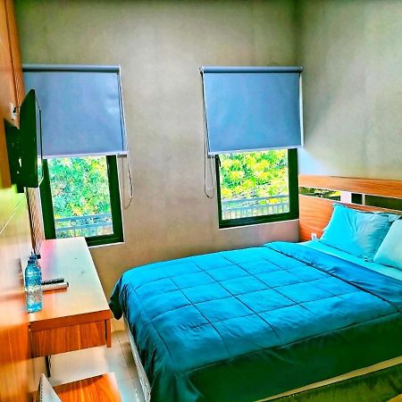 Cozy Residence Tomang Jakarta Extérieur photo