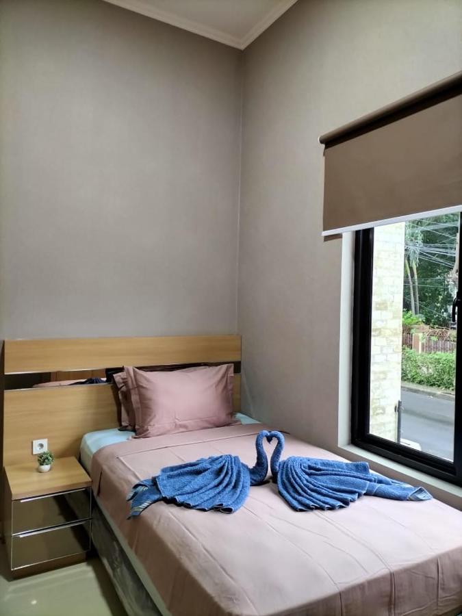 Cozy Residence Tomang Jakarta Extérieur photo